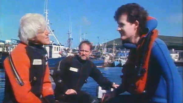 Aonghus McAnally and divers in Dingle, 1987
