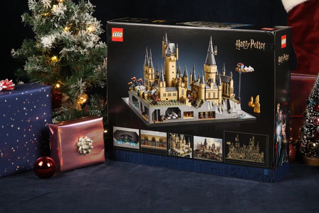 DreamToys list 2023 LEGO Harry Potter Hogwarts Castle